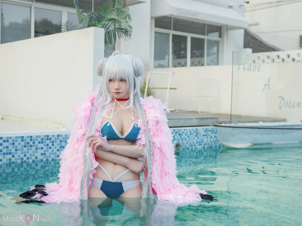 Coser@麻花麻花酱: 可畏泳装 (15 photos)