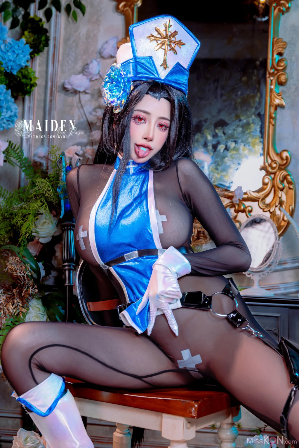 Coser@Byoru: Maiden-Ice Rose (56 photos )