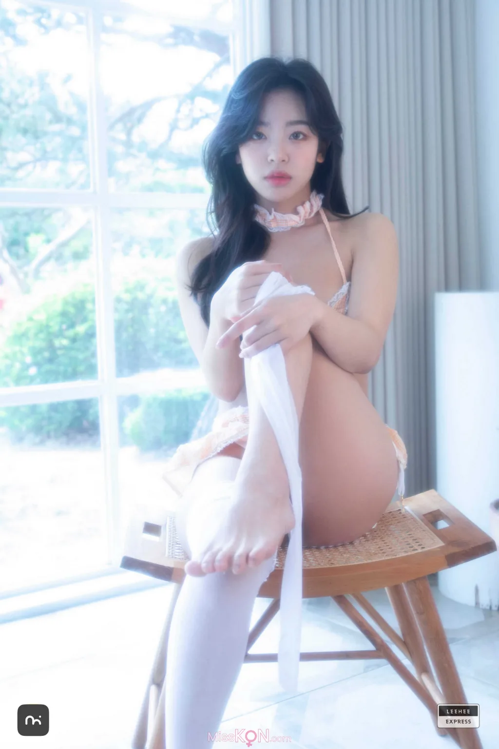 [LE] LERB-206B: So Young (경이) (50 photos)