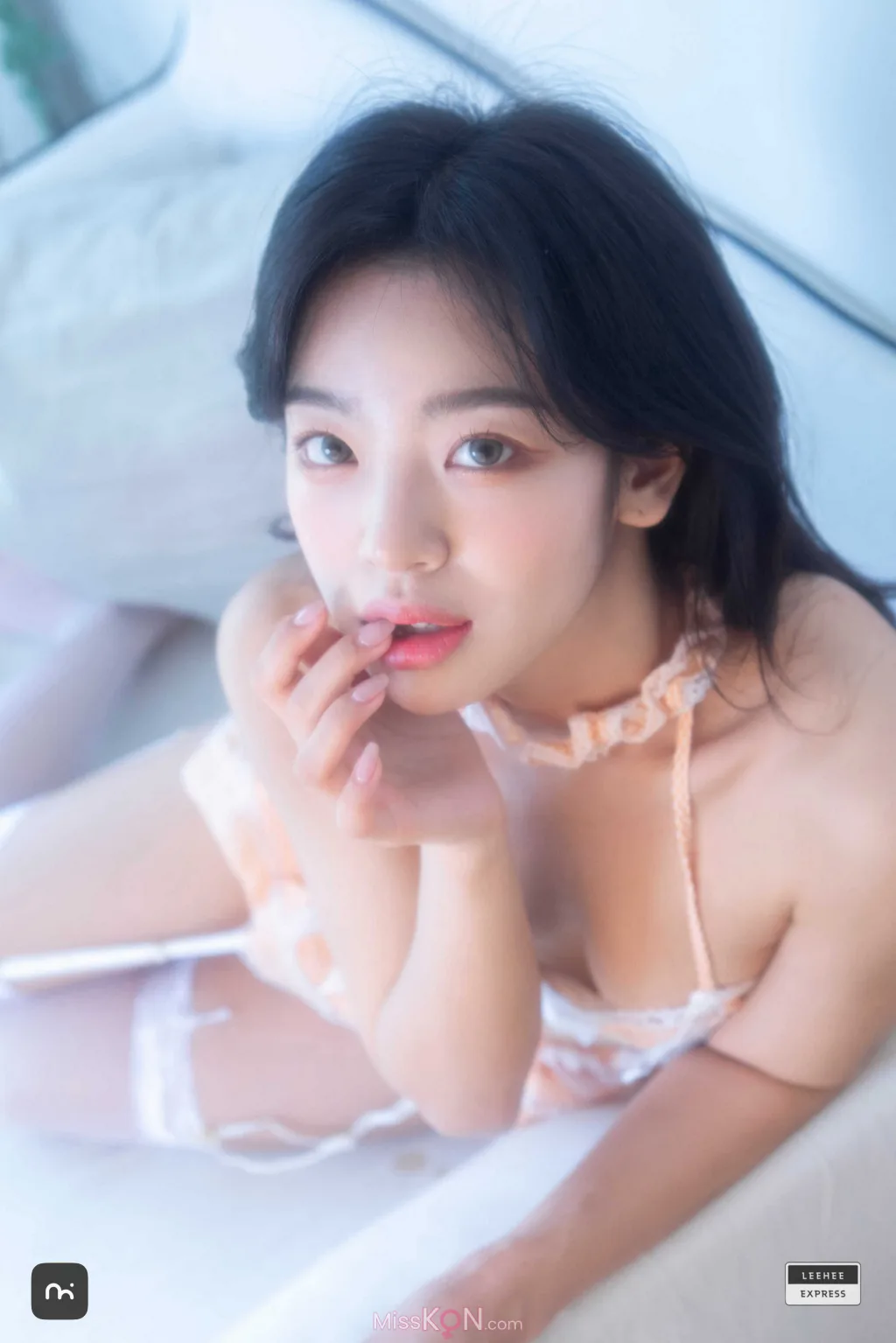 [LE] LERB-206B: So Young (경이) (50 photos)