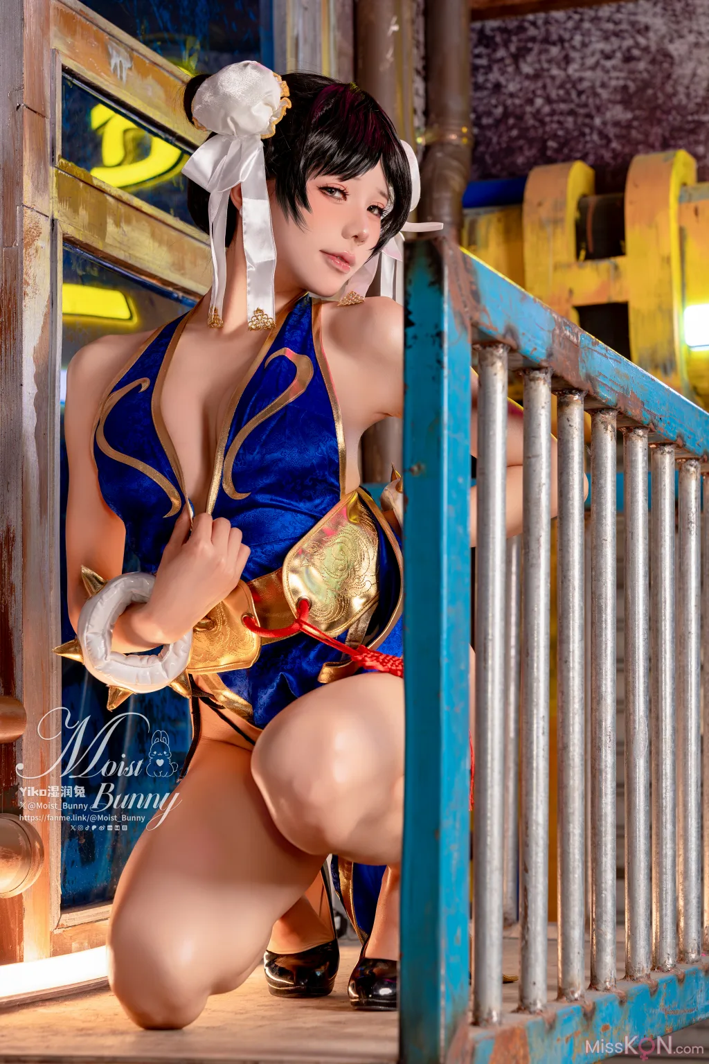 Coser@黏黏团子兔: 2月作品『街霸-春丽』桃花旗袍 (86 photos )