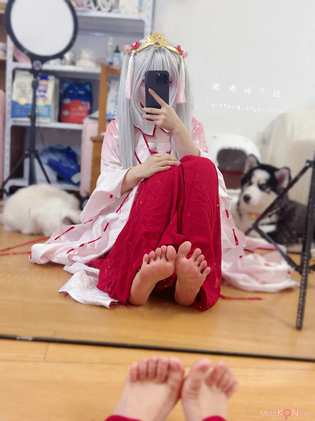 Coser@懒懒睡不醒 &amp; 朝武芳乃: 极品嫩妹 捆绑jk (55 photos )
