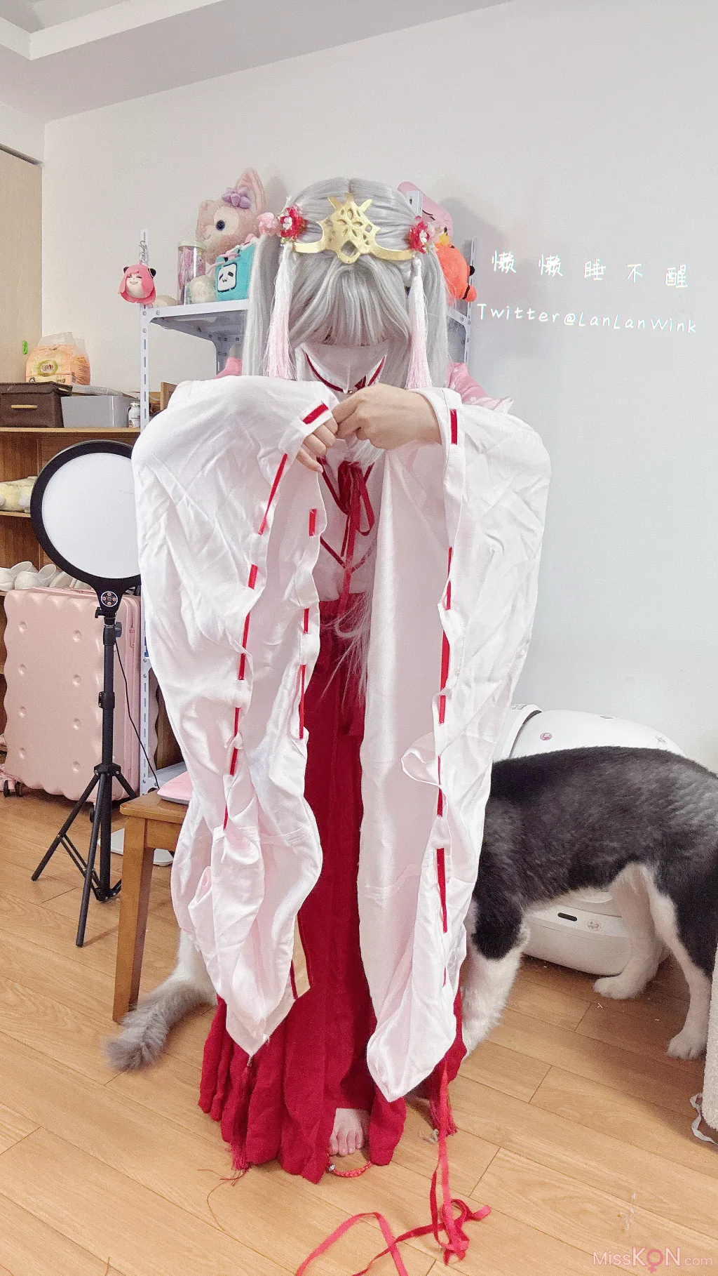 Coser@懒懒睡不醒 &amp; 朝武芳乃: 极品嫩妹 捆绑jk (55 photos )