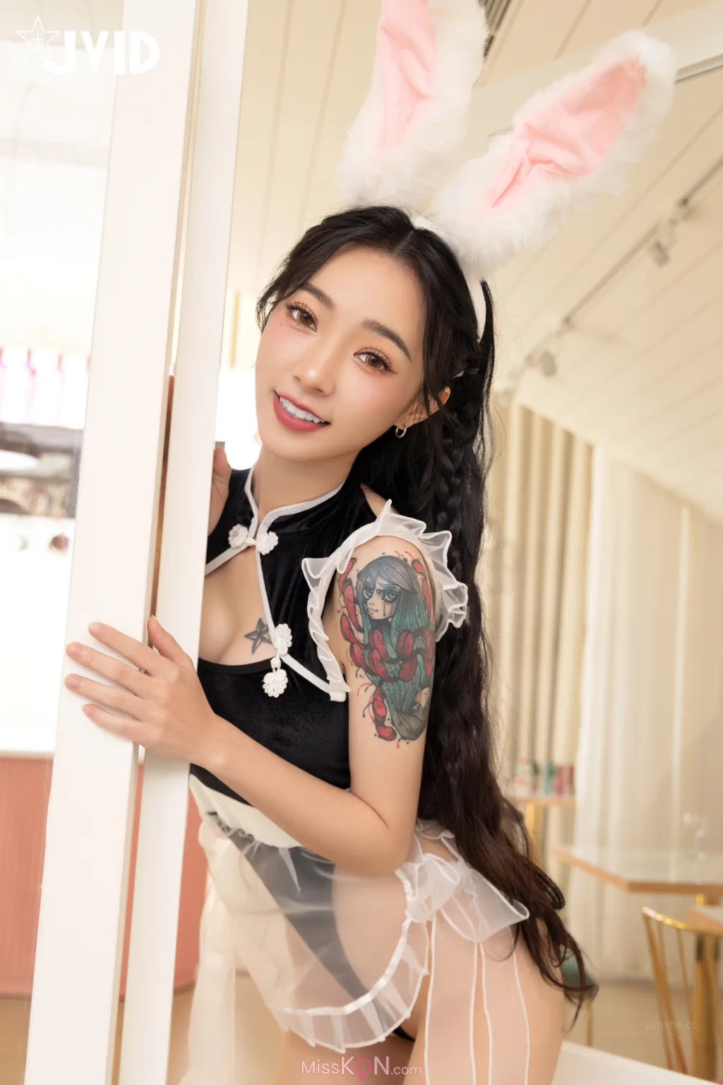 [JVID] 飄飄哥: 女神《飄飄》極上ご奉仕!! 完全主觀視角!!可愛すぎるメイドがまさかの全裸で超興奮!! (105 photos )