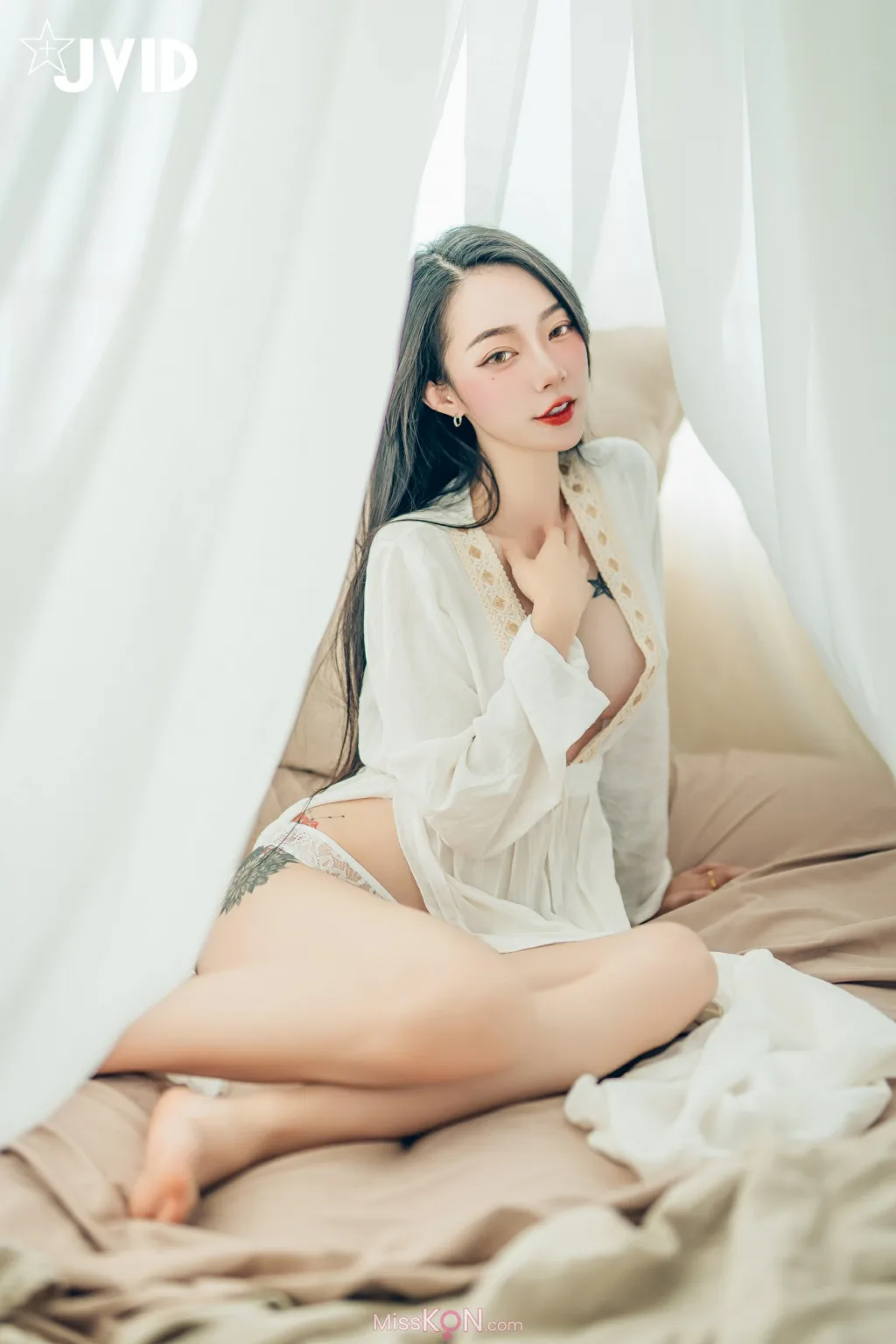 [JVID] 飄飄哥: 🔞巨乳飄飄女神精心打造的誠意寫真🤤，動漫般的完美身材，還有超可愛的神祕客串喔❤️ (169 photos + 1 video) – Page 2