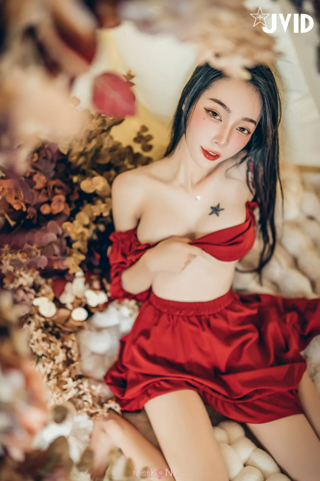 [JVID] 飄飄哥: 🔞巨乳飄飄女神精心打造的誠意寫真🤤，動漫般的完美身材，還有超可愛的神祕客串喔❤️ (169 photos + 1 video) – Page 5