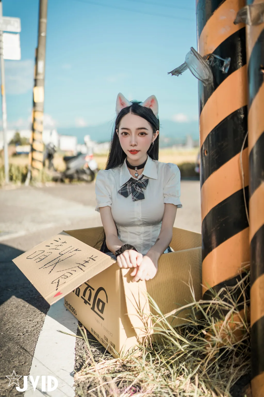 [JVID] 飄飄哥: 貓咪收養手冊😺巨乳人形貓 女神飄飄🔞黑貓白貓能讓主人舒服的都是好貓🥵路邊遇見一隻超可愛待認養的美少女貓咪🤤當然要帶回家❤️ (174 photos)
