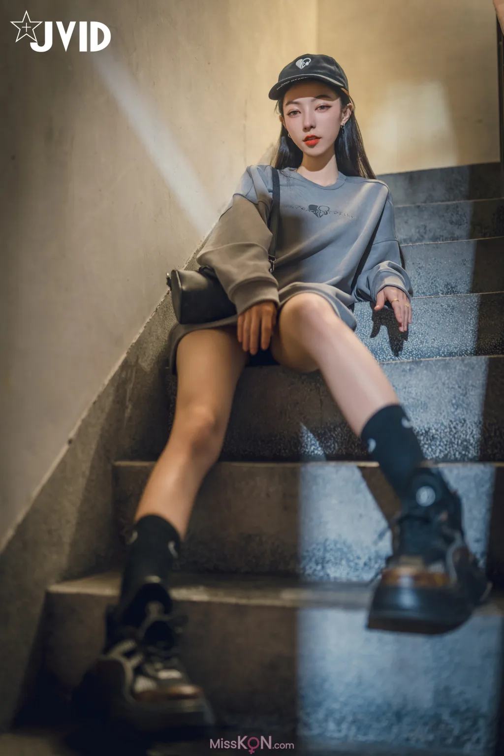 [JVID] 飄飄哥: 飄飄跟蹤綁架迷姦情色妄想🔞強灌春藥🔞粉粉+透透🥵藥效太強💦讓美少女飄飄完全順從🥵 (206 photos)
