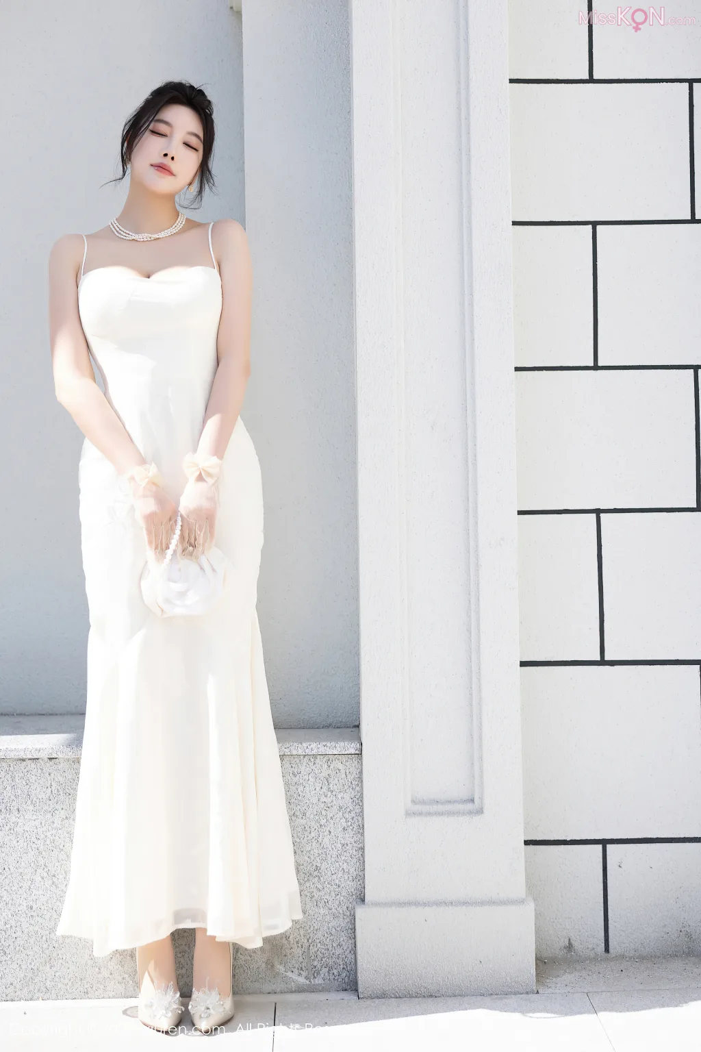 XIUREN No.8536 – 8545 (846 photos)