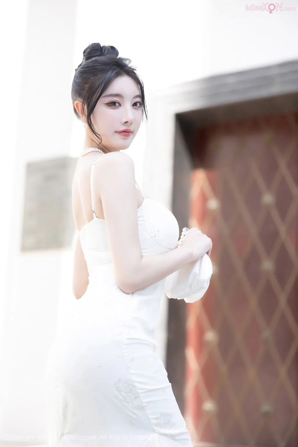 XIUREN No.8536 – 8545 (846 photos)