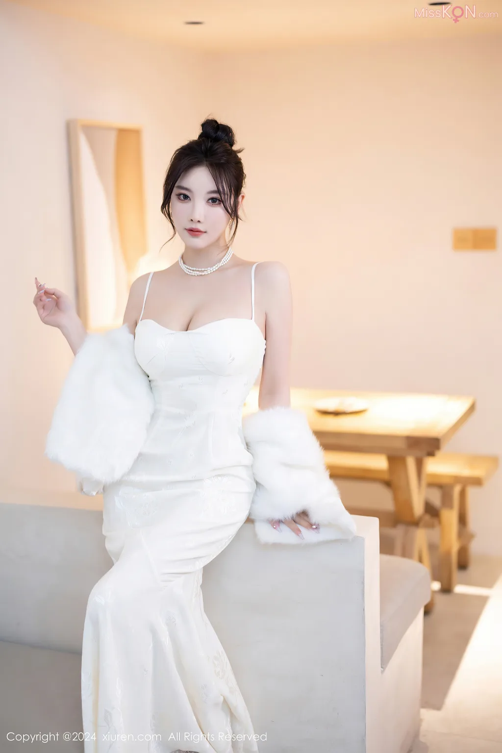 XIUREN No.8536 – 8545 (846 photos)