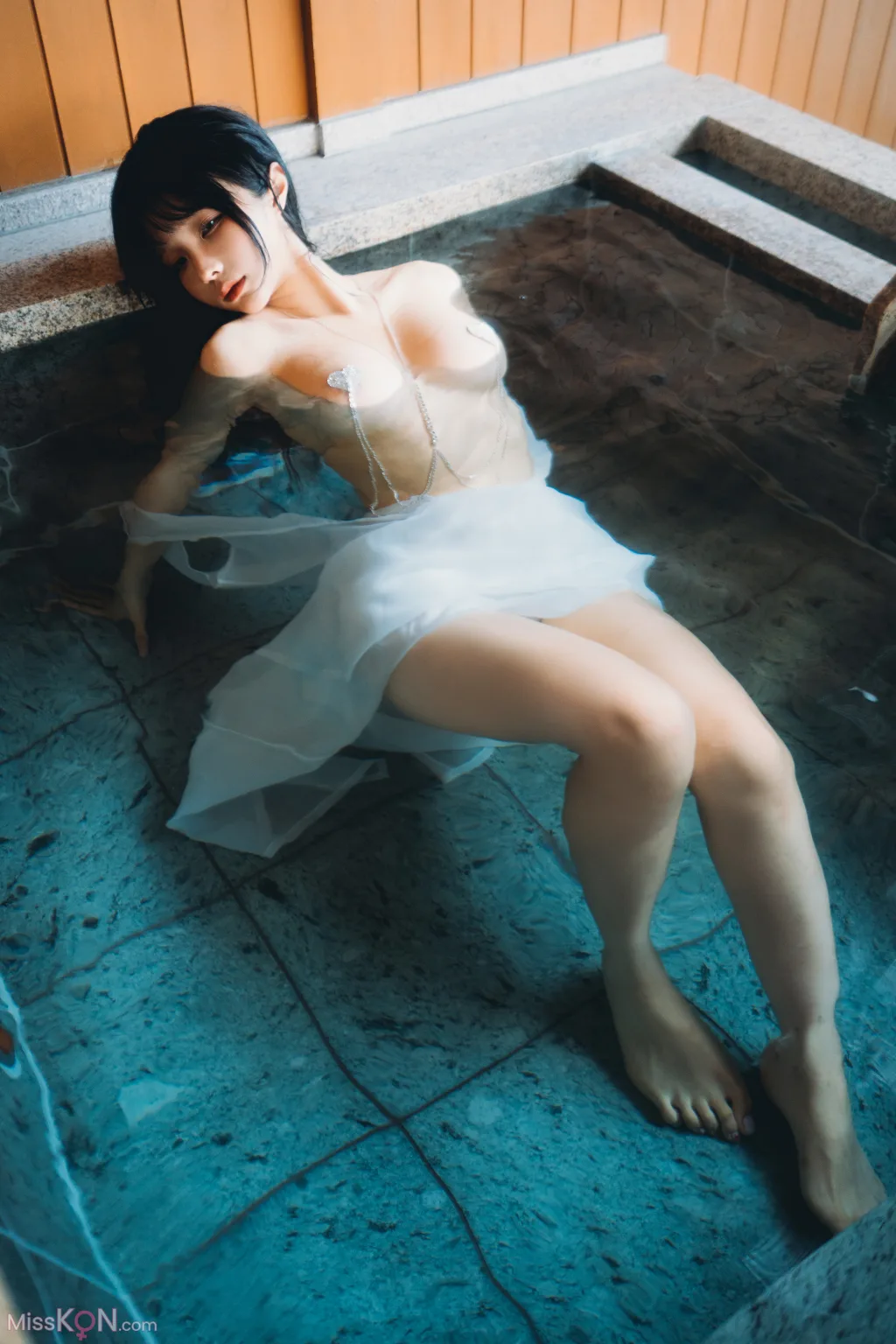 Coser@蠢沫沫 (chunmomo): 《夏想》下 (191 photos)