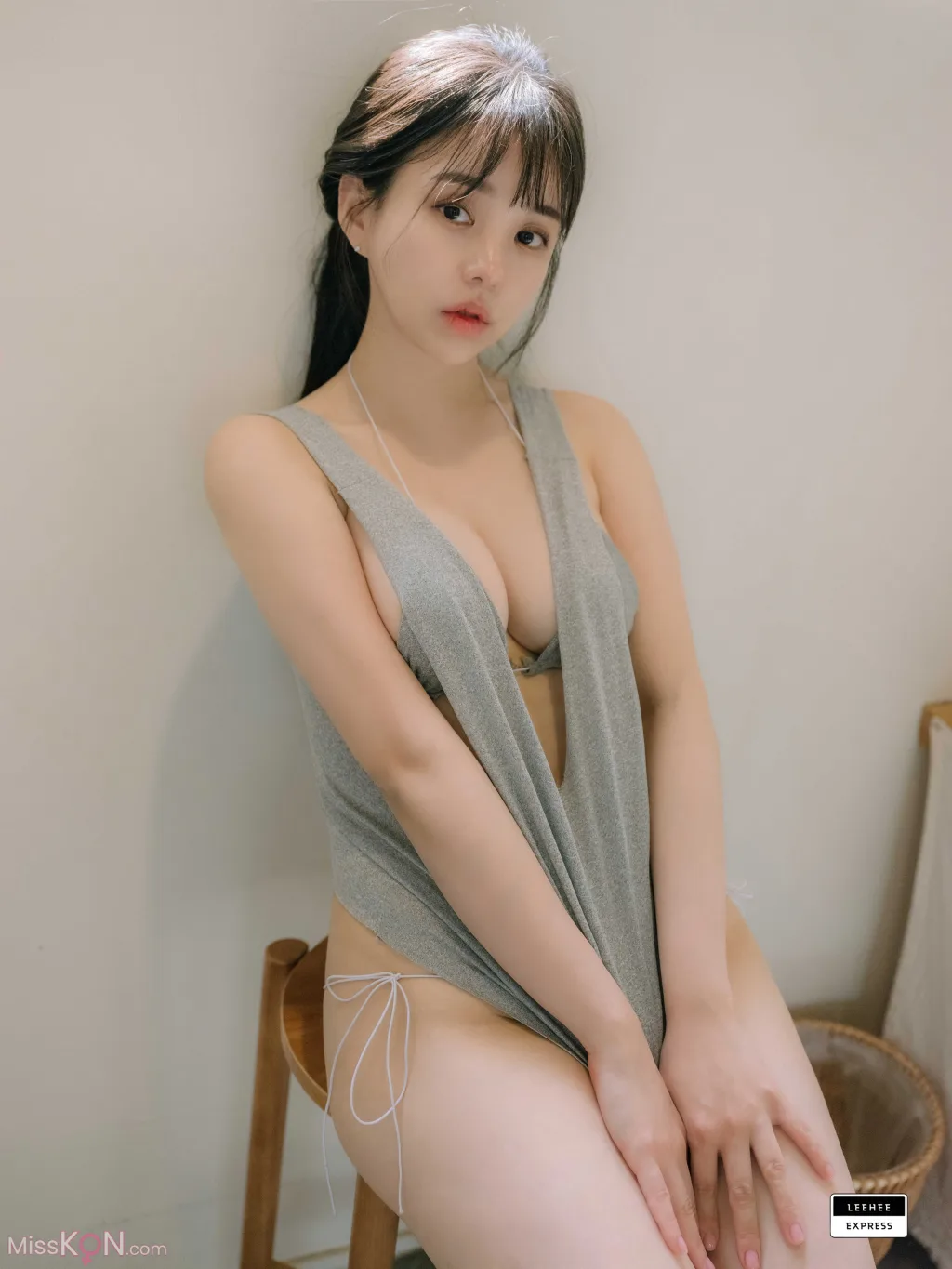 [LE] LEND-037: Yuri (유리) (65 photos)