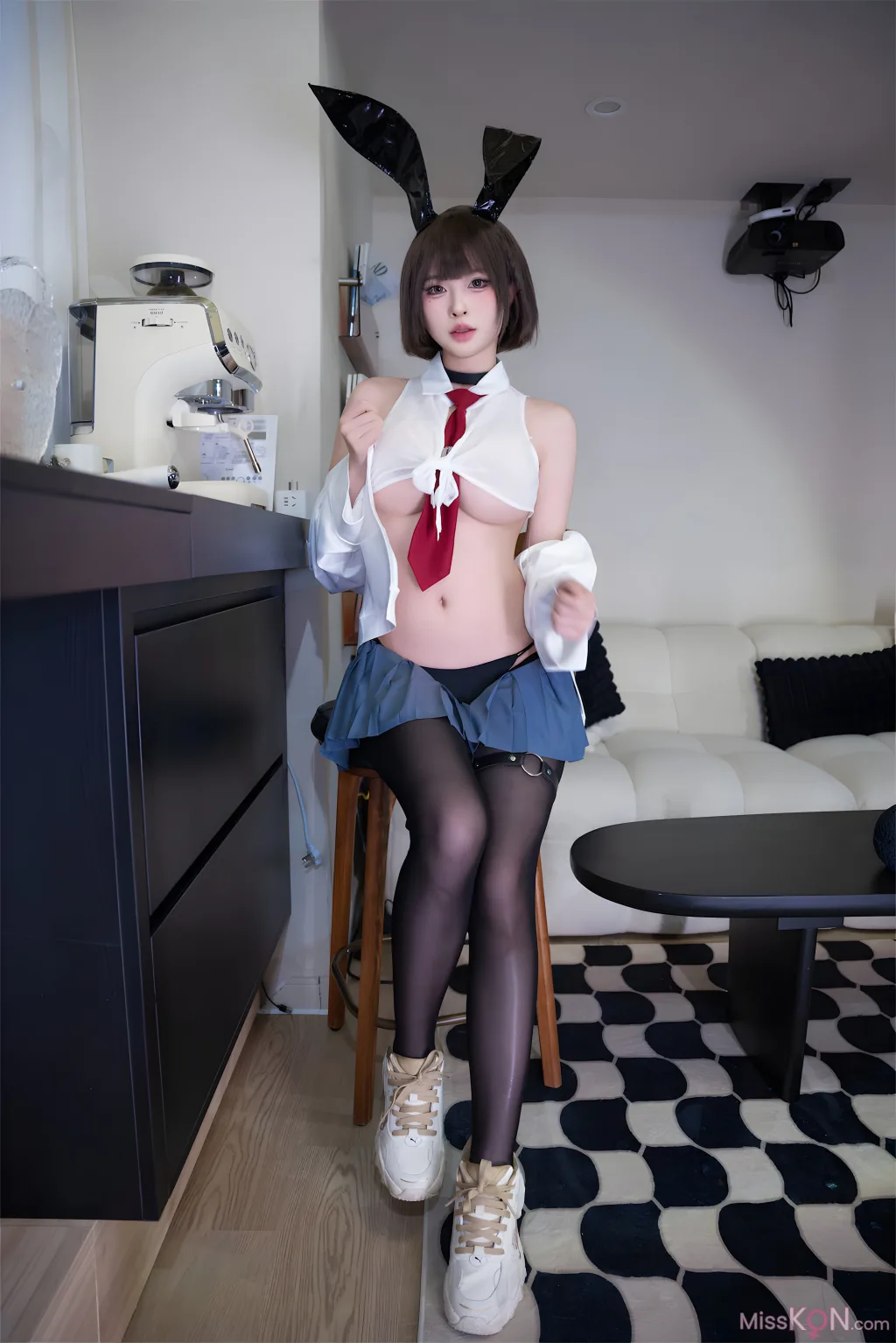 Coser@清水由乃: JK兔女郎 (59 photos)