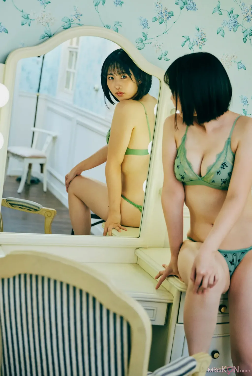 [JP] Yuki Yomichi (夜道雪): うまれたてのゆき (126 photos)