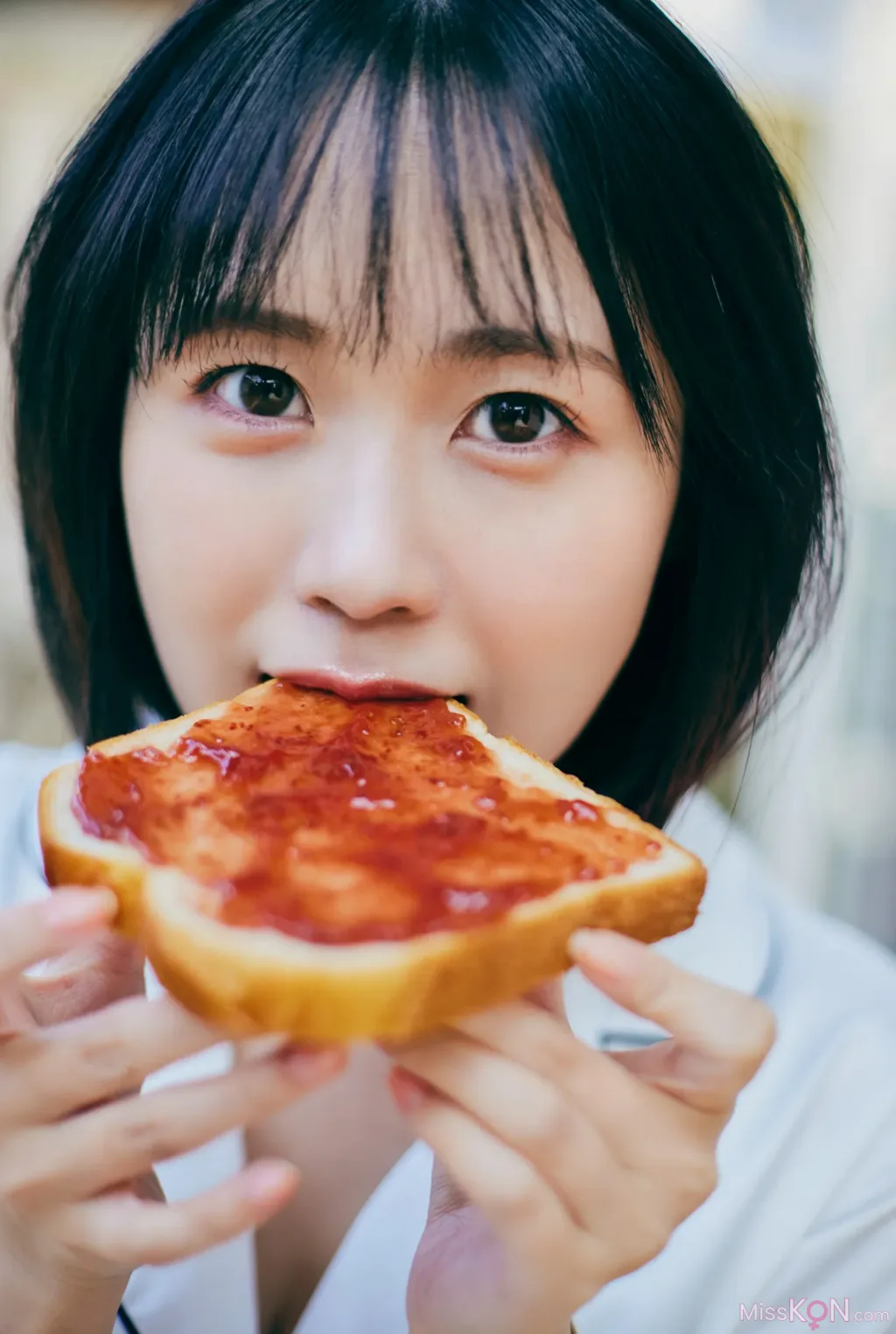 [JP] Yuki Yomichi (夜道雪): うまれたてのゆき (126 photos)