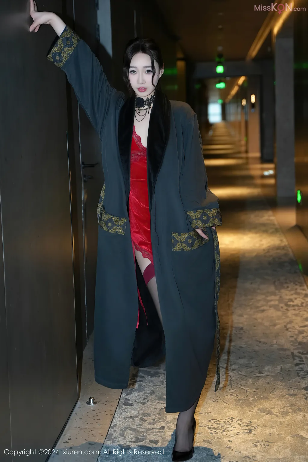 XIUREN No.8546 – 8555 (787 photos)