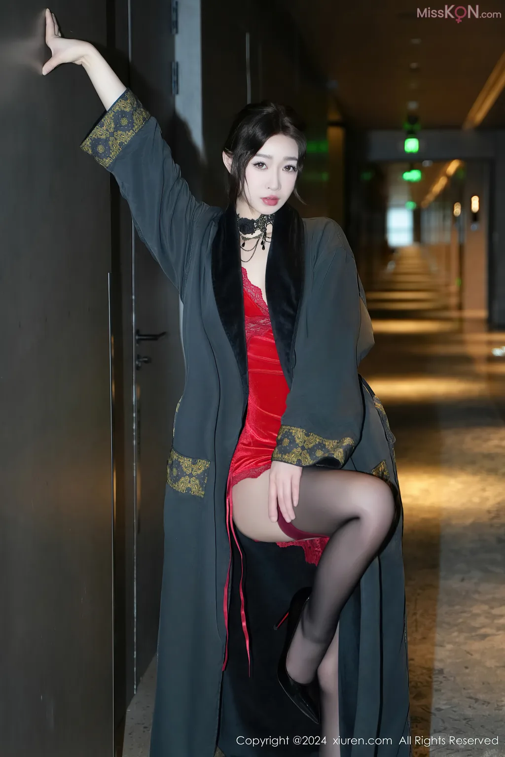 XIUREN No.8546 – 8555 (787 photos)