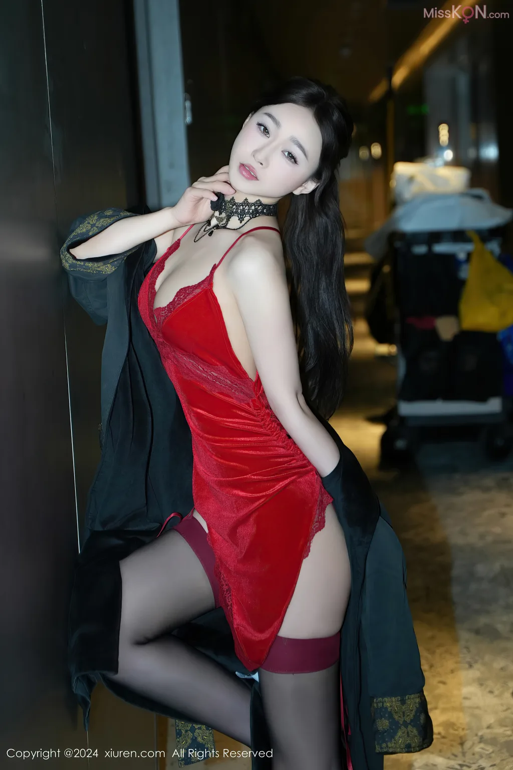 XIUREN No.8546 – 8555 (787 photos)