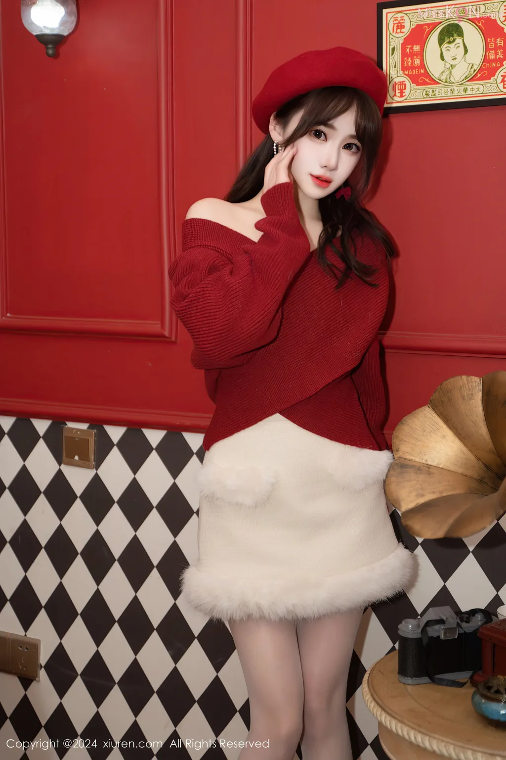 XIUREN No.8546 – 8555 (787 photos)