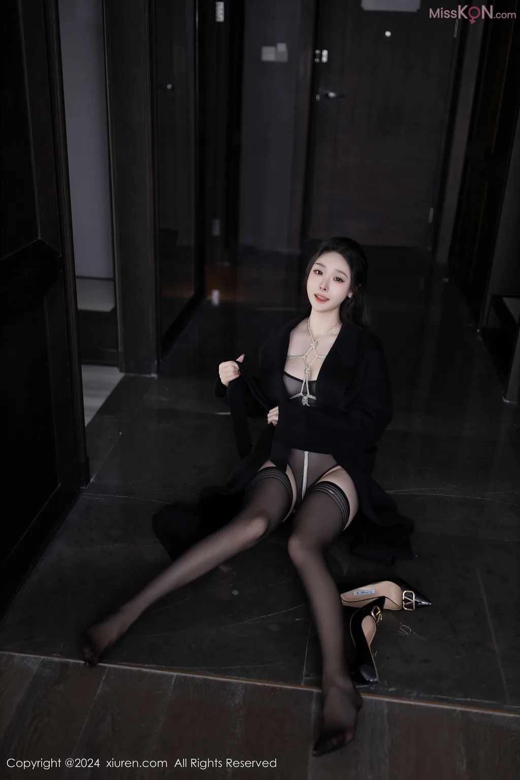 XIUREN No.8546 – 8555 (787 photos)