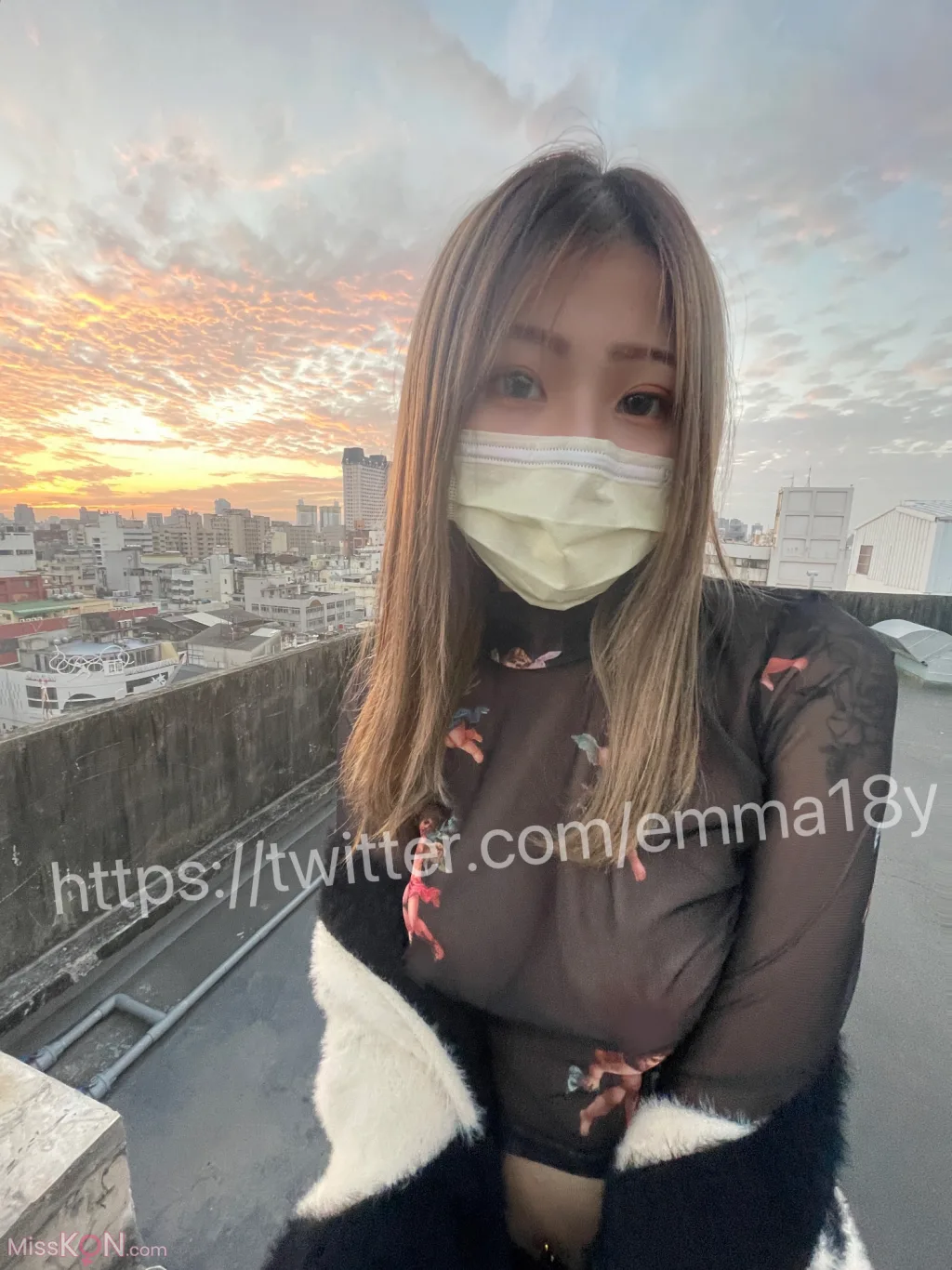 艾瑪 Emma: 大UU艾王馬Emma真的很香啊!! (208 photos )