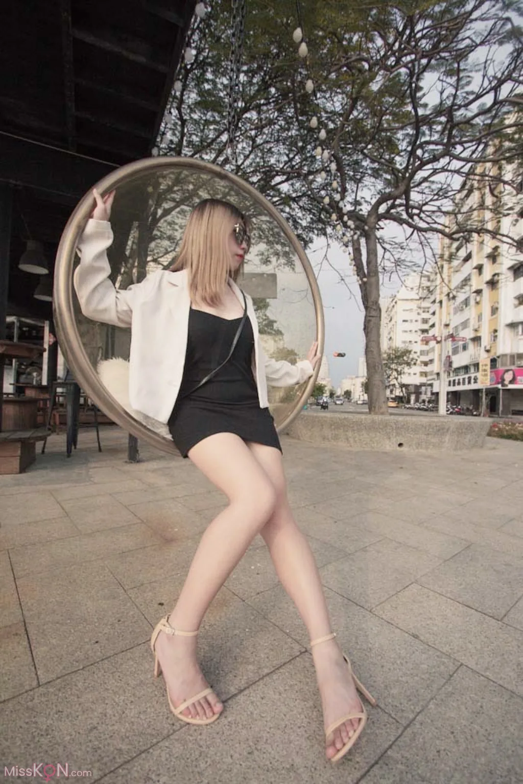 艾瑪 Emma: 大UU艾王馬Emma真的很香啊!! (208 photos )