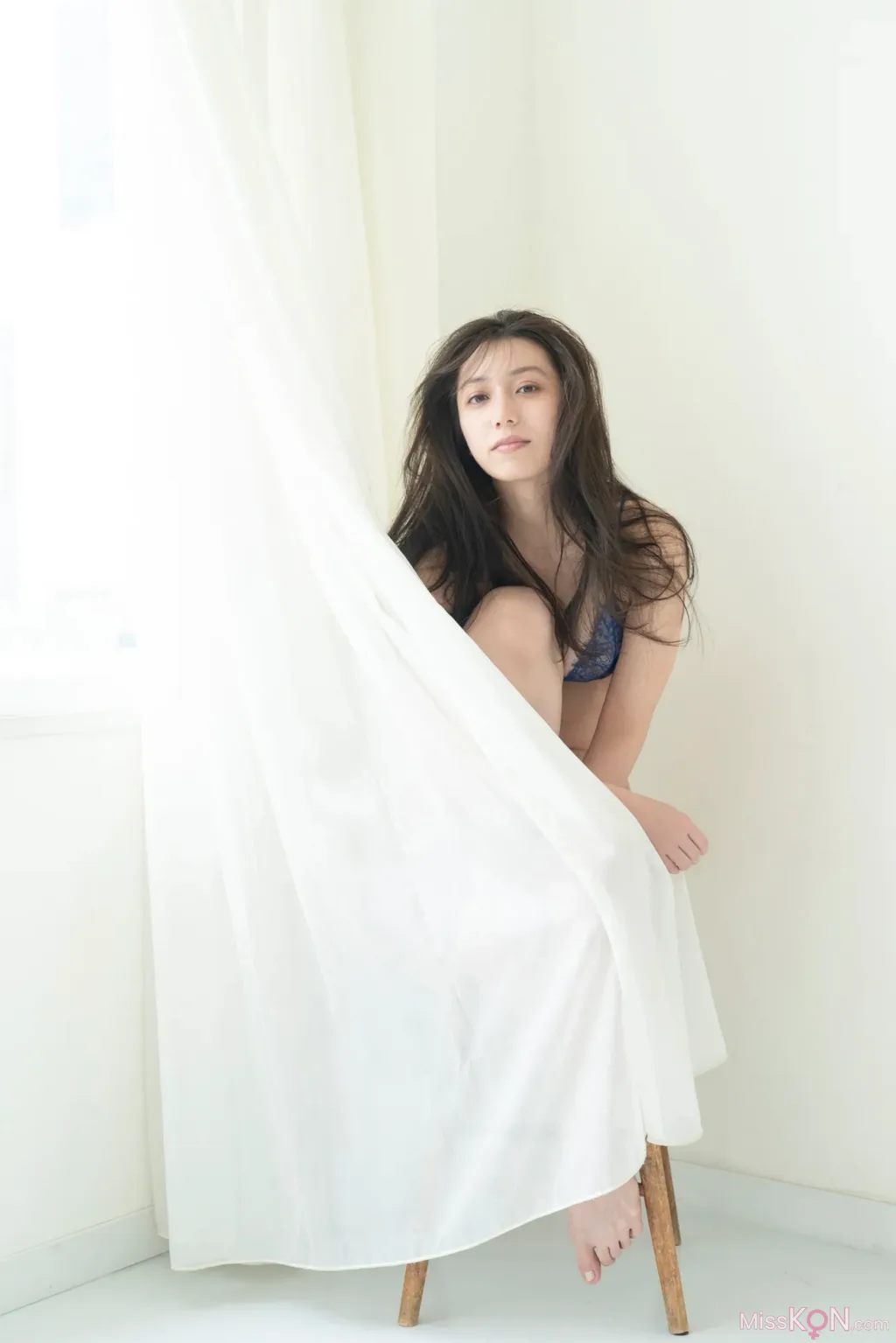 [JP] Airi Satō (佐藤あいり): 艶めく素肌 Vol.2 (56 photos)