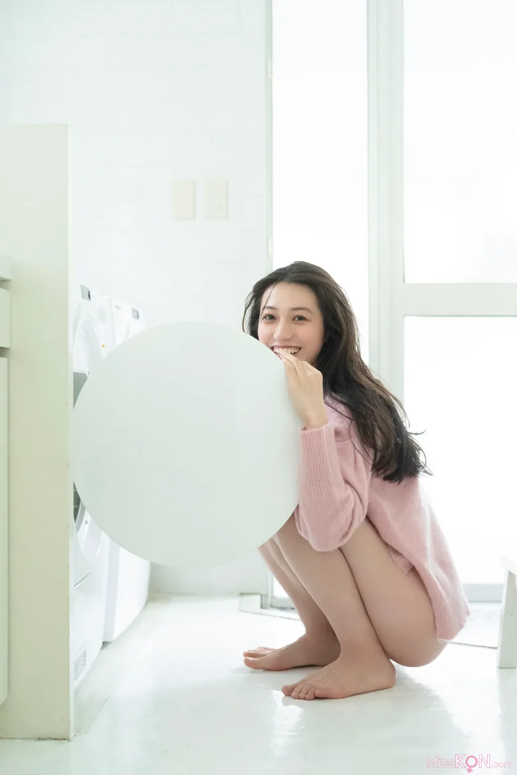 [JP] Airi Satō (佐藤あいり): 艶めく素肌 Vol.2 (56 photos)