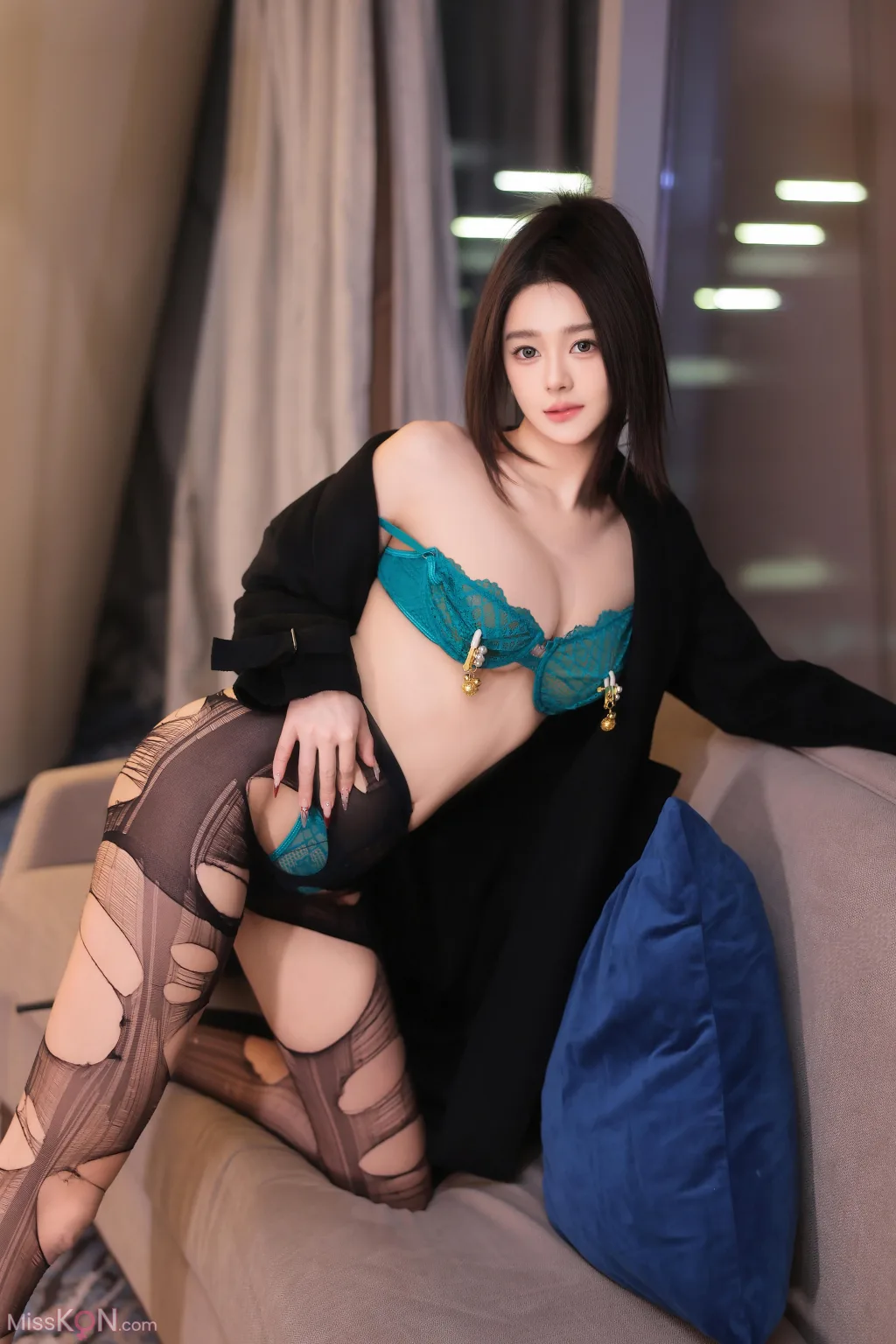 [XR Uncensored] Candy糖糖: R18 秀人网模特 翡翠绿 (95 photos + 1 video) – Page 5