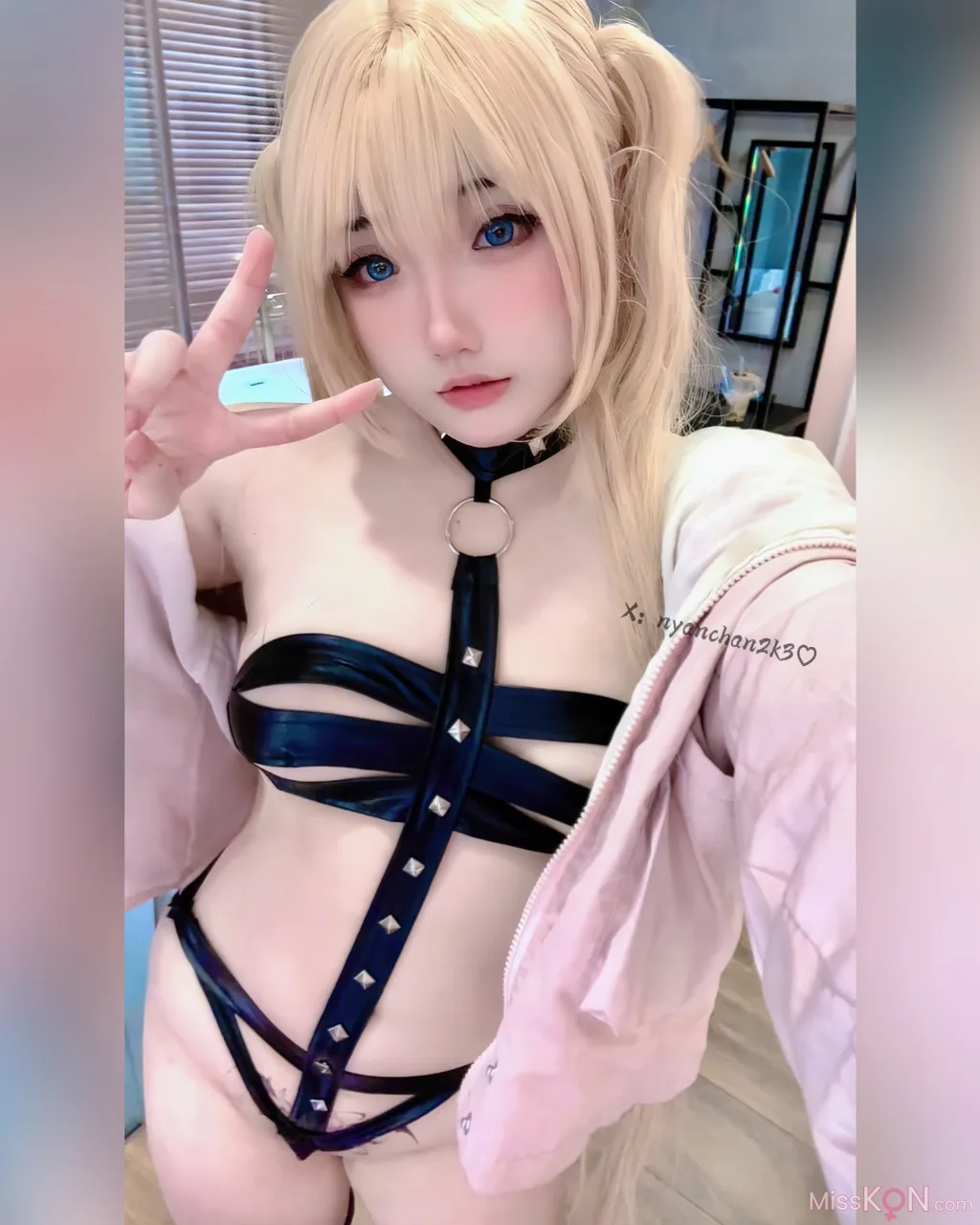 Coser@Nyan_Chan: 新作户外公园露出 (253 photos )