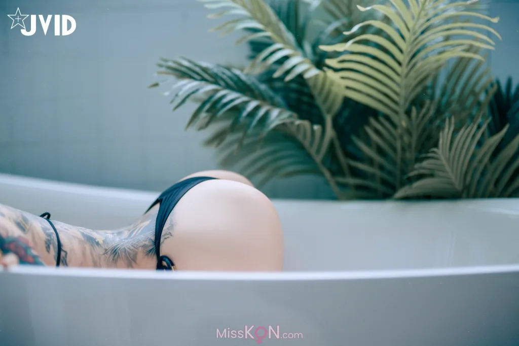 [JVID] 飄飄哥:【濕身透點／情慾互動】超透膚の激色比基尼－飄飄哥😈遭揉胸抓奶畫面淫慾滿點🔥嫩鮑慘遭魔爪襲擊💦開擋史庫水透出白虎形狀超誘人 (304 photos)