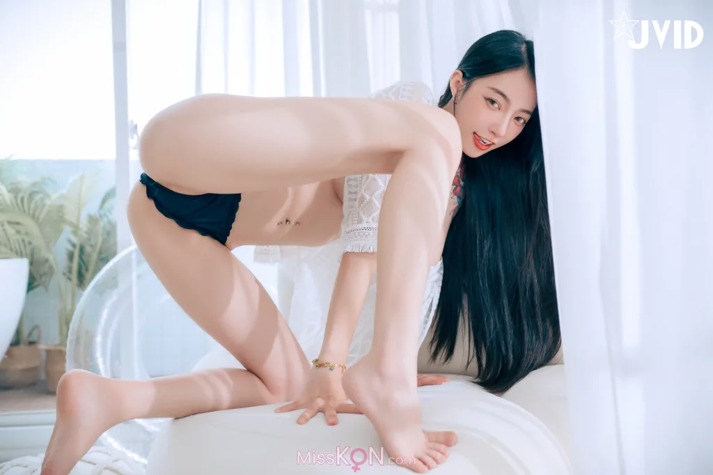 [JVID] 飄飄哥:【濕身透點／情慾互動】超透膚の激色比基尼－飄飄哥😈遭揉胸抓奶畫面淫慾滿點🔥嫩鮑慘遭魔爪襲擊💦開擋史庫水透出白虎形狀超誘人 (304 photos)