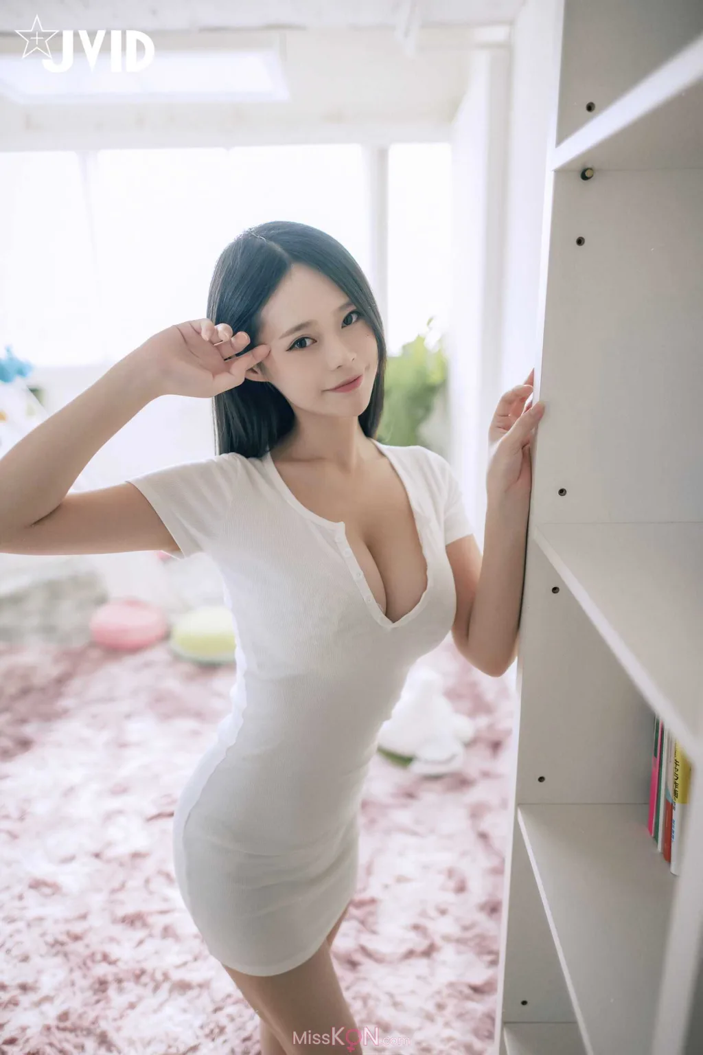 [JVID] 謝夏天: 近60萬粉絲的巨乳網紅直播主脫了🔥🔥🔥首次挑戰性感寫真❤️大秀超美G奶❤️ (117 photos )