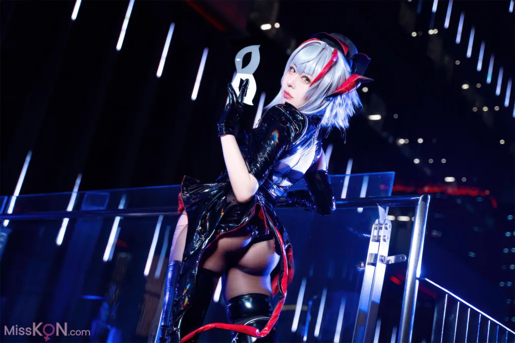 Coser@虎森森: 明日方舟 W 怪盗 (30 photos)