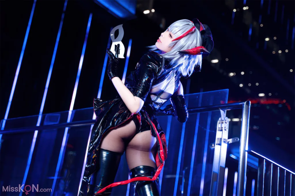 Coser@虎森森: 明日方舟 W 怪盗 (30 photos)