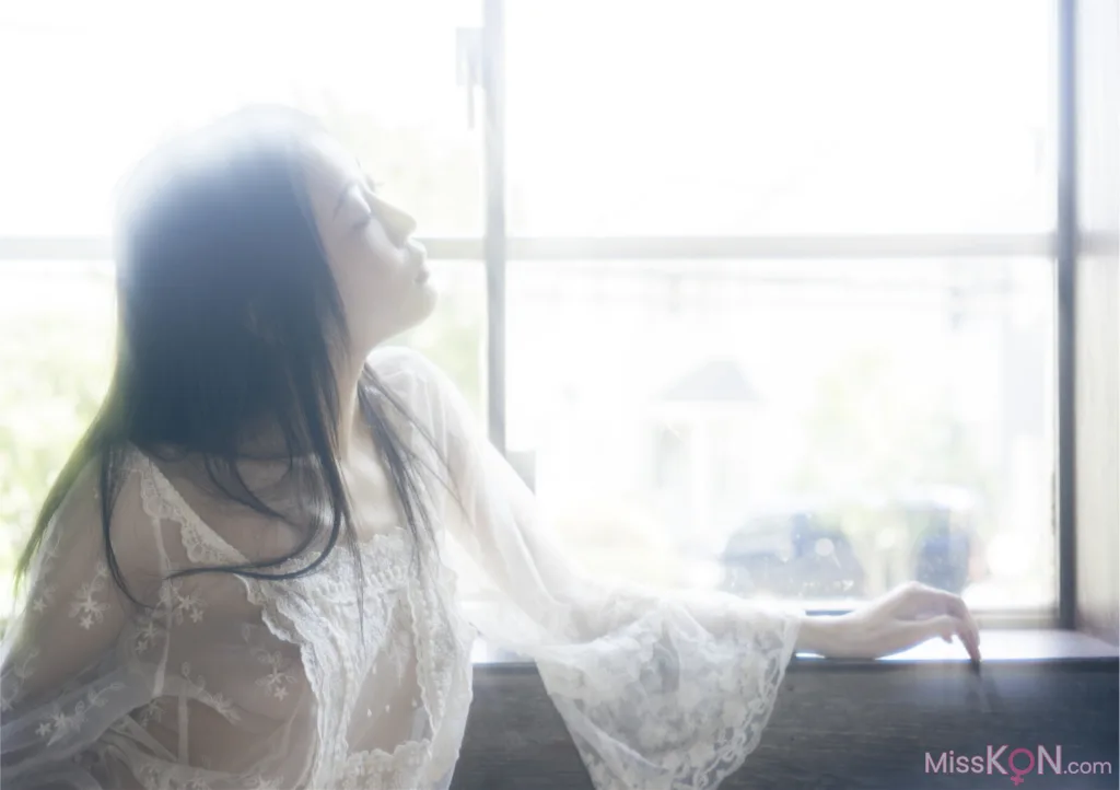 [JP] Nananano (七菜乃): Brilliant Light (103 ảnh)