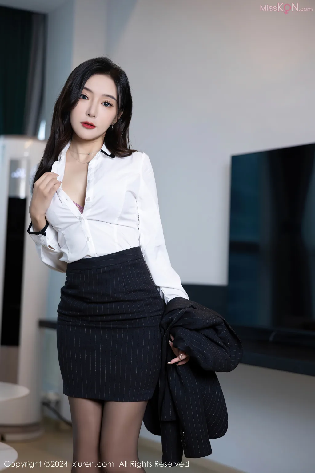 XIUREN No.8656 – 8665 (796 photos) – Page 3