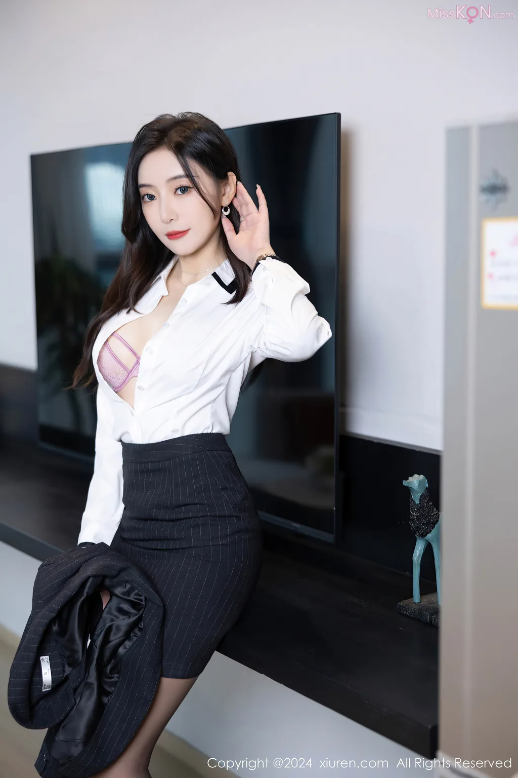 XIUREN No.8656 – 8665 (796 photos) – Page 3