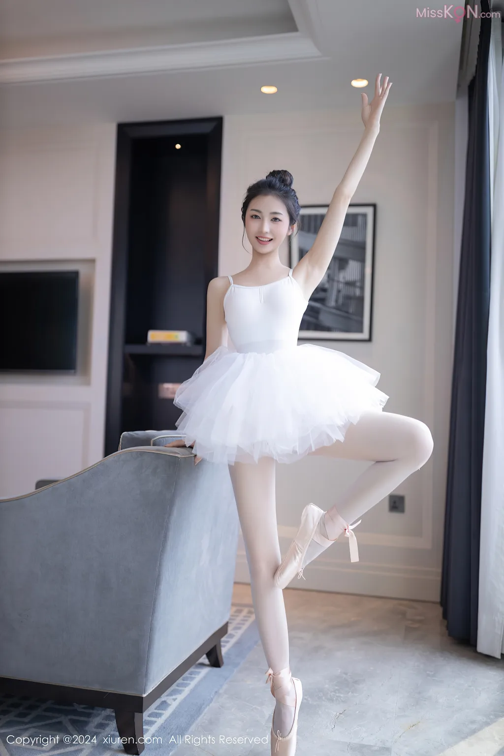 XIUREN No.8656 – 8665 (796 photos) – Page 5