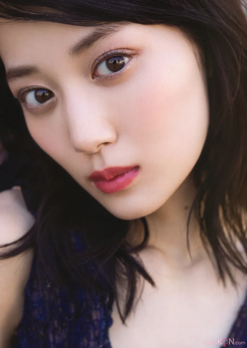 [JP] Mizuki Yamashita (山下美月): 乃木坂46 – 2nd写真集「ヒロイン」 (142 photos)