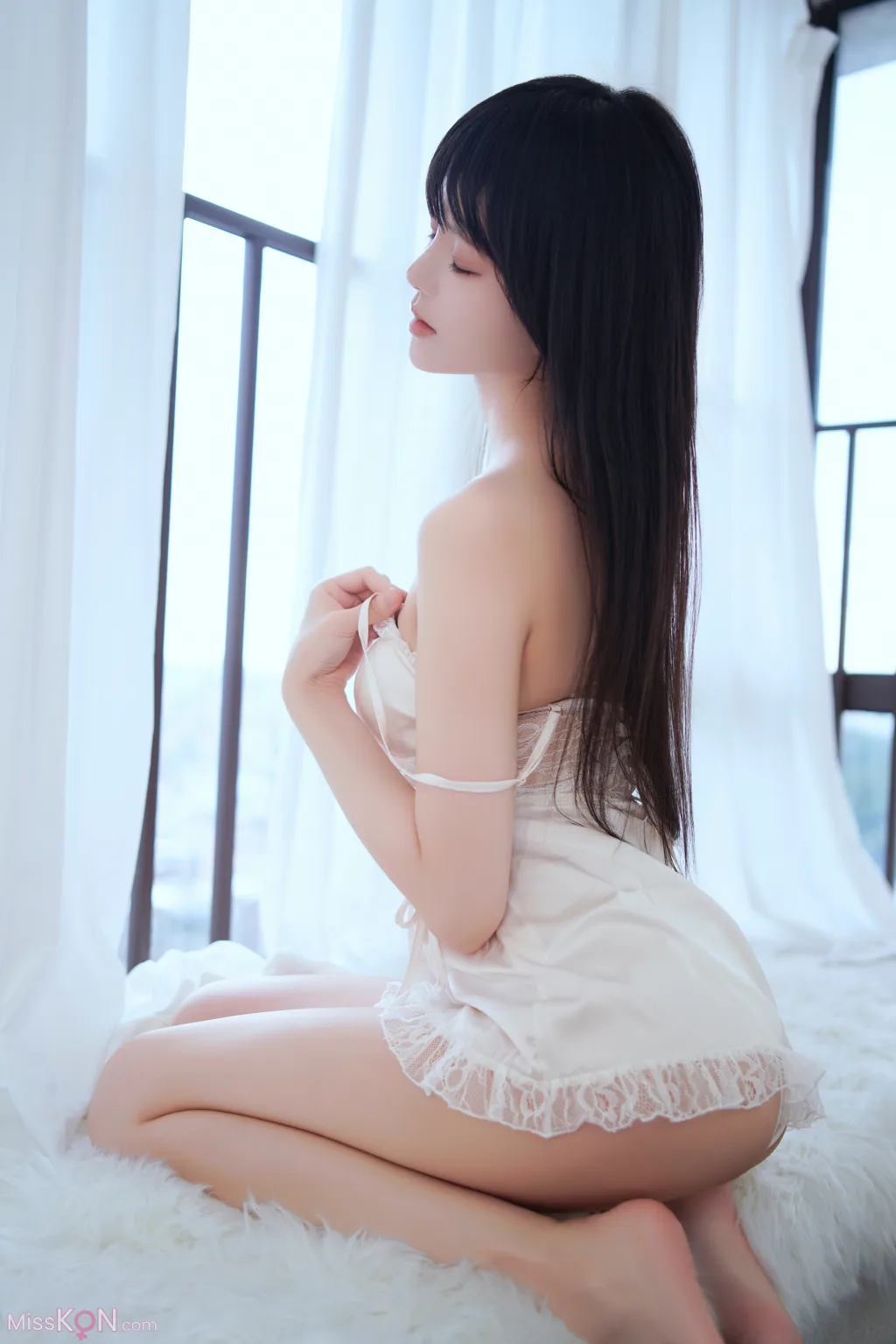 Coser@桜桃喵: 奶油 (29 photos + 3 videos)