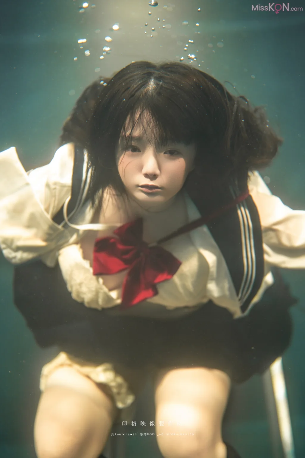 Coser@落落Raku: 水泳馆 (58 photos + 1 video) – Page 3