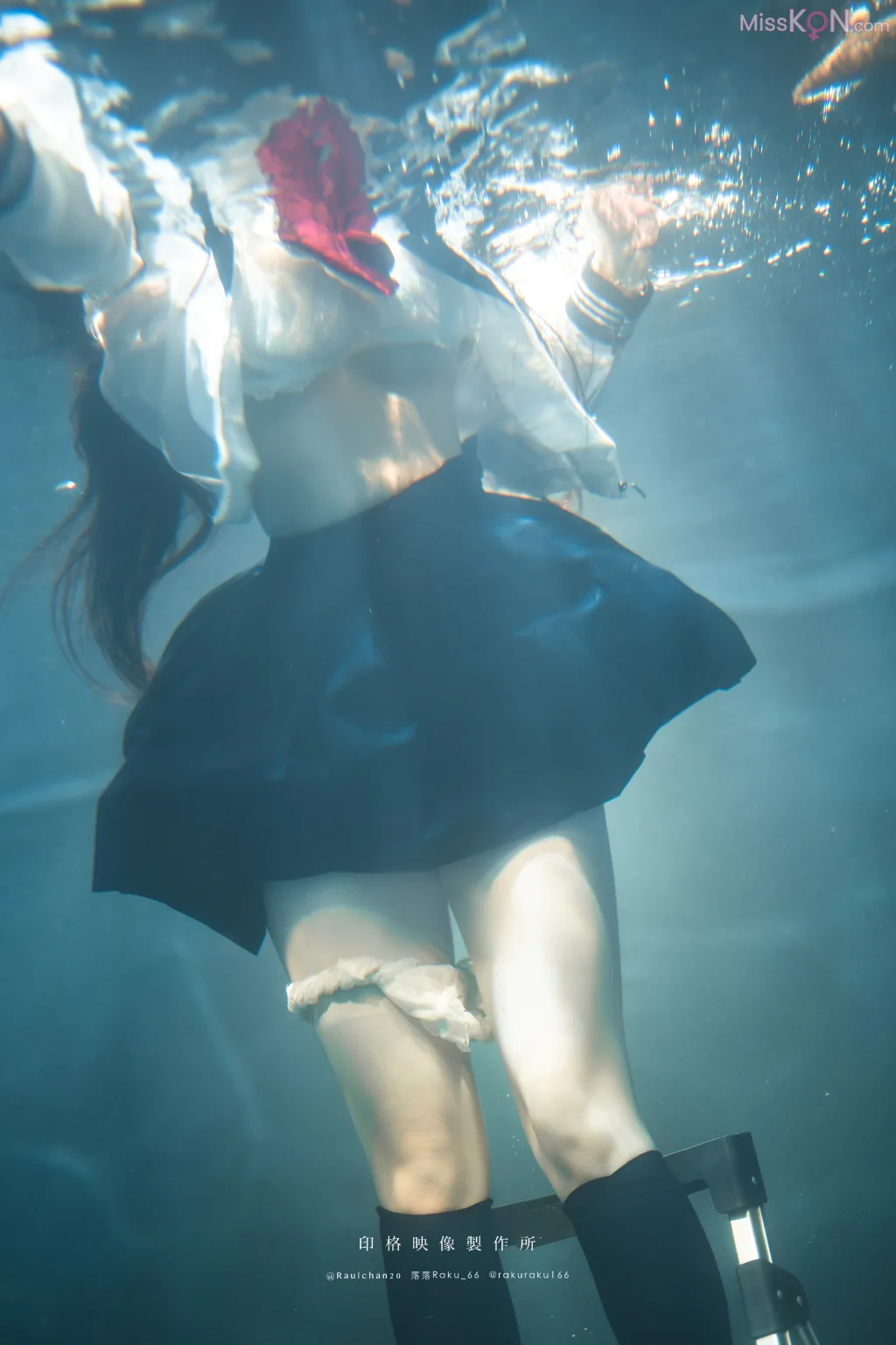 Coser@落落Raku: 水泳馆 (58 photos + 1 video) – Page 4