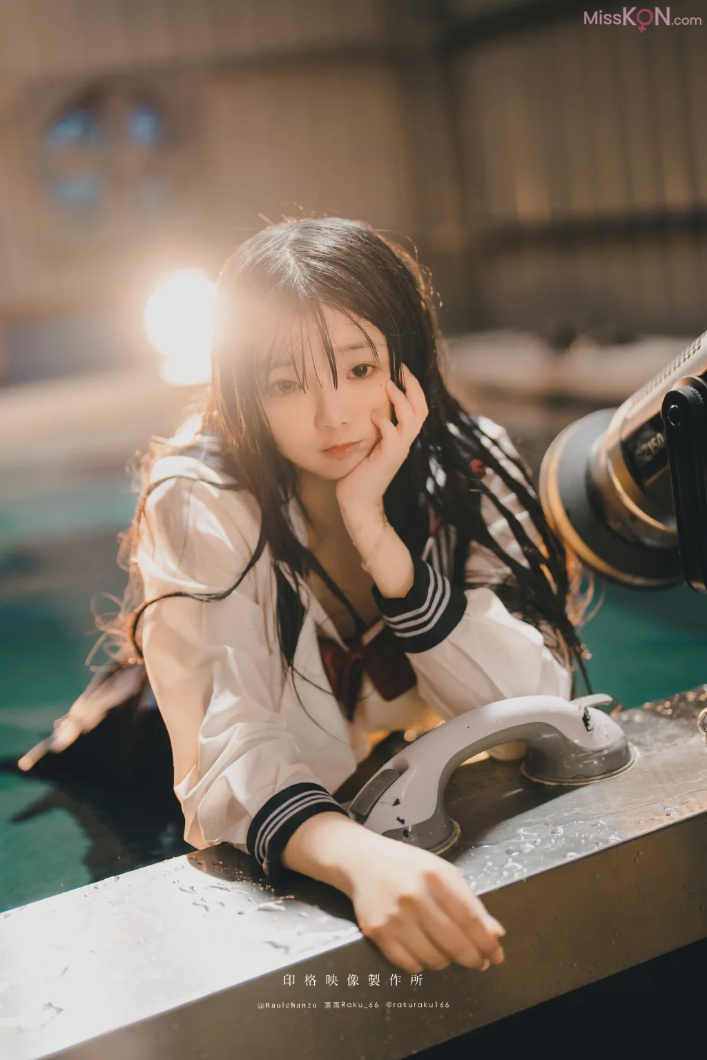 Coser@落落Raku: 水泳馆 (58 photos + 1 video) – Page 4