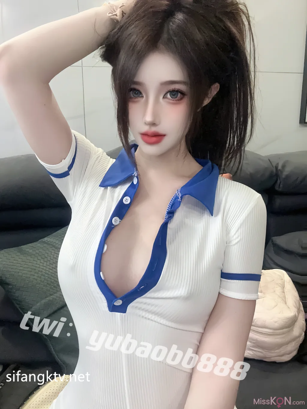 瑜宝: 12月丝袜长腿诱惑 (48 photos)