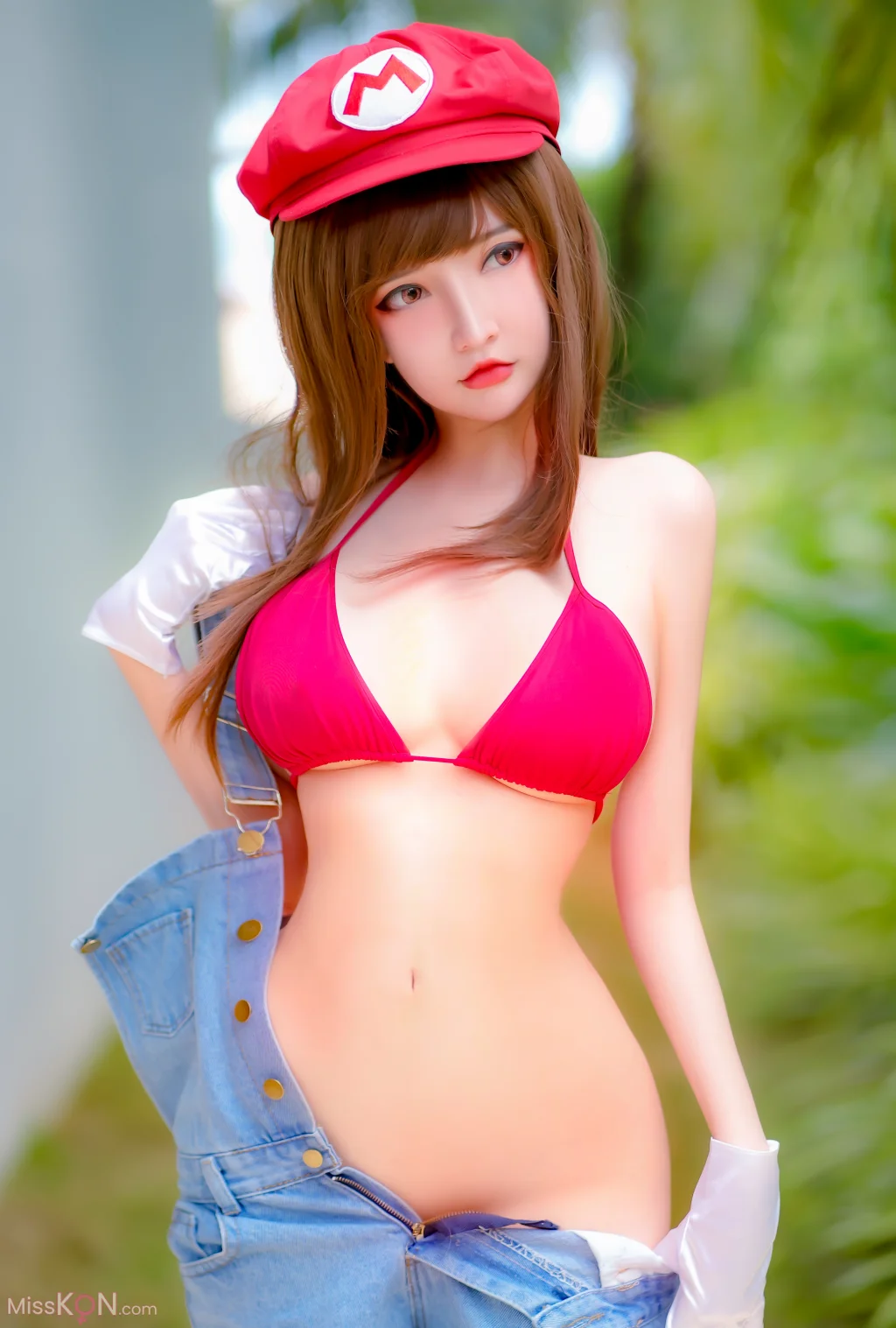 Coser@Potato Godzilla: Mario (17 photos)