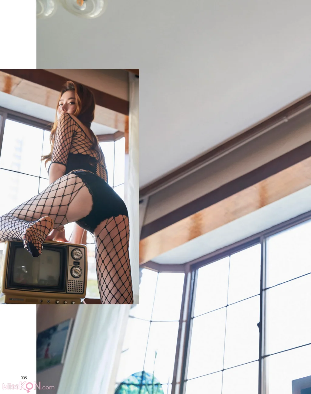 Jungmi (정미): Sexy Photobook 01 (88 photos)