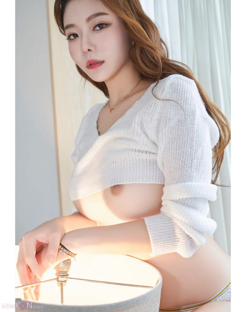Jungmi (정미): Sexy Photobook 01 (88 photos)