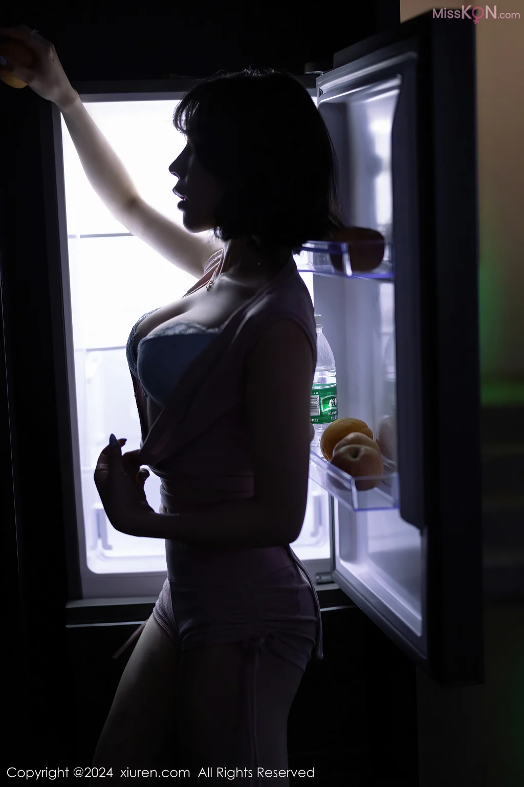 XIUREN No.8836 – 8845 (824 photos)